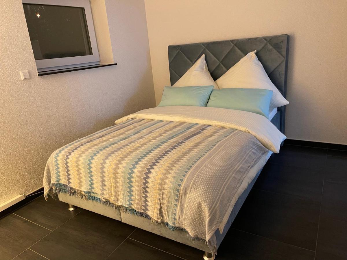 2 Zimmer Wohnung Zur Taegliche Miete Hechingen Eksteriør bilde